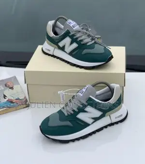 New Balance R C 1300 Green White