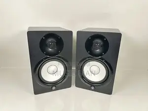 Yamaha Hs7