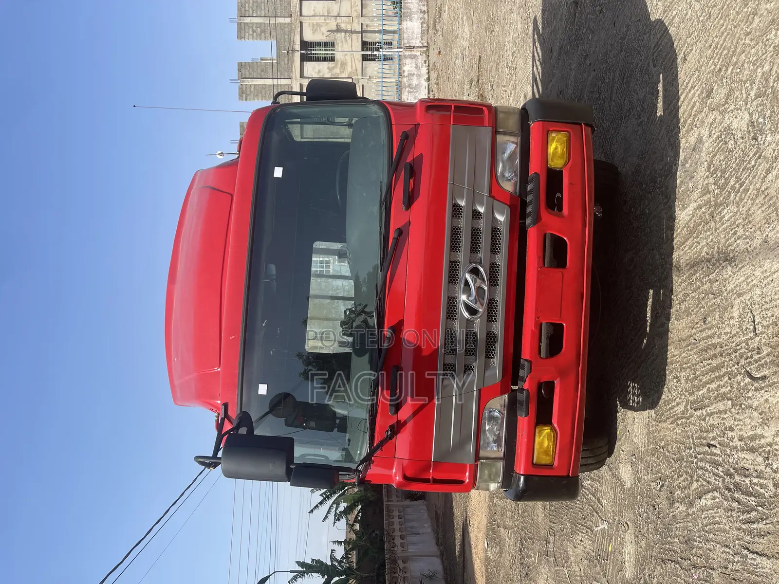Hyundai Truck 14 Tons Double Axle