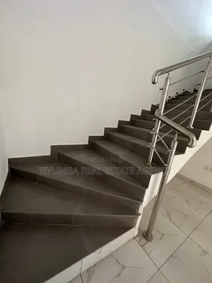 4bdrm House in Tiyumba Real Estate, Achimota for rent