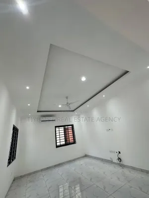 4bdrm House in Tiyumba Real Estate, Achimota for rent