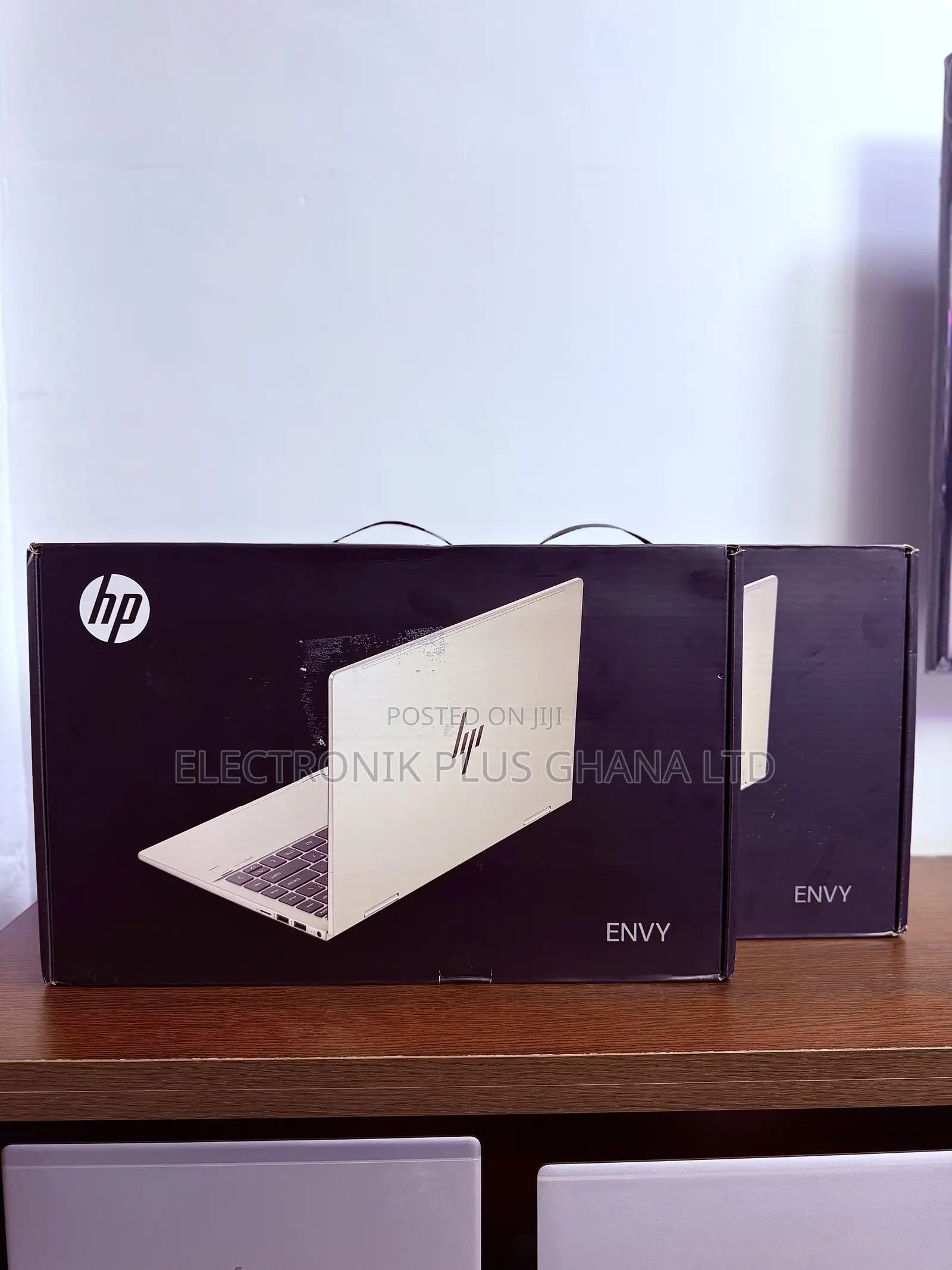 New Laptop HP Envy 14 8GB Intel Core i5 SSD 512GB