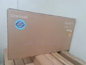 Samsung 43" Smart Tv : Vibrant Display