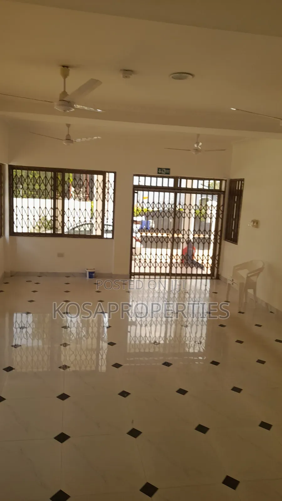 4bdrm House in Adjiringanor, Adjiriganor for rent
