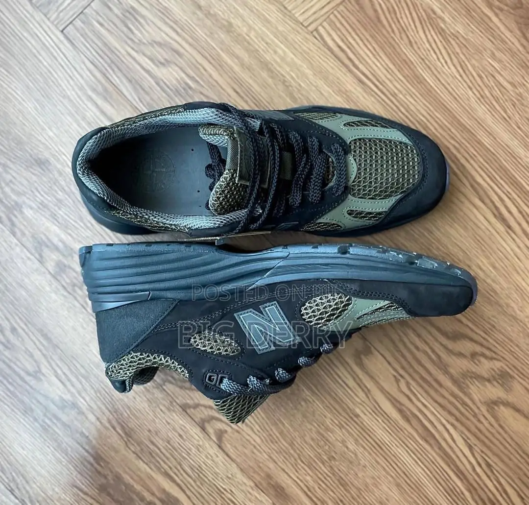 New Balance 991 Stone Island