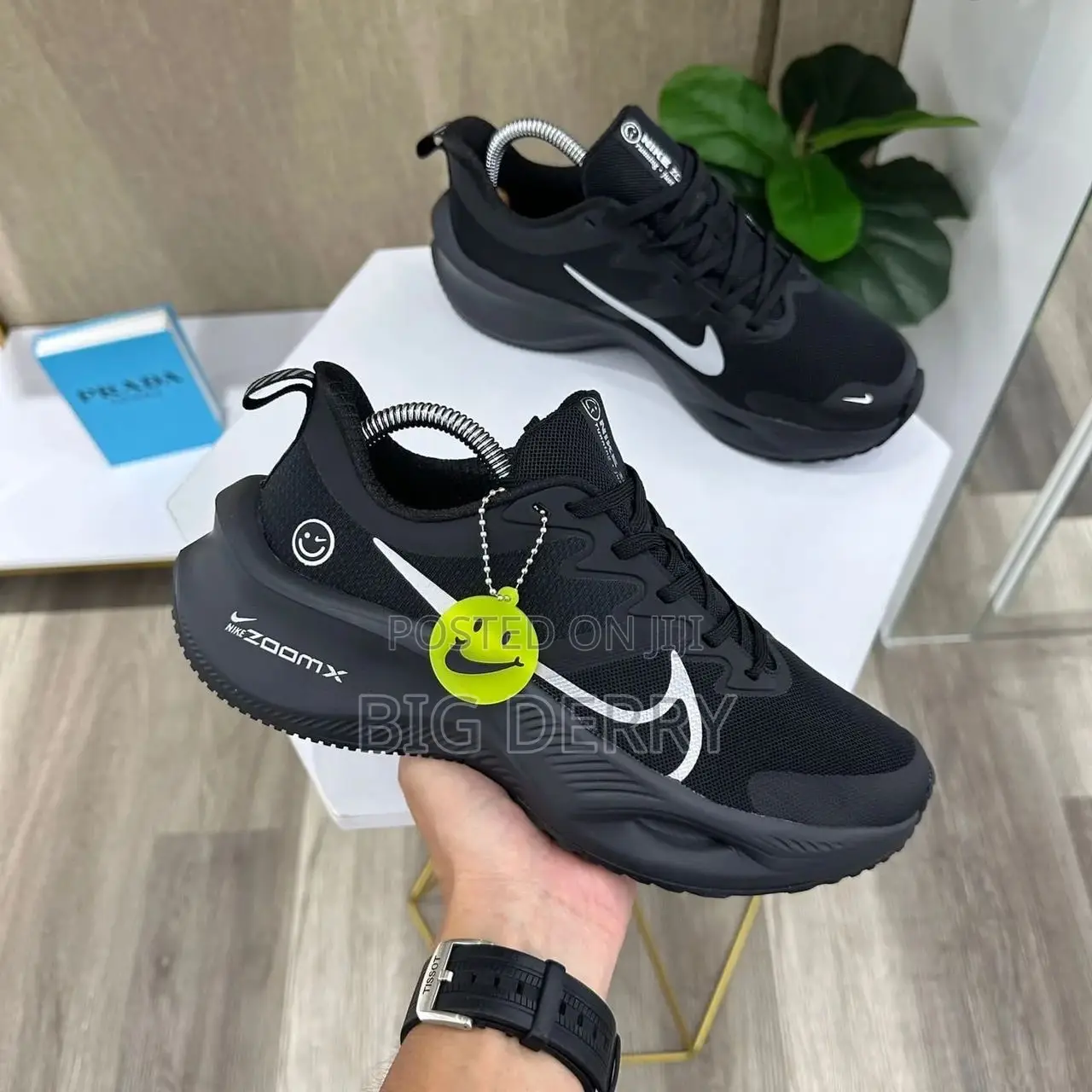 Nike Zoom Runner Black and White