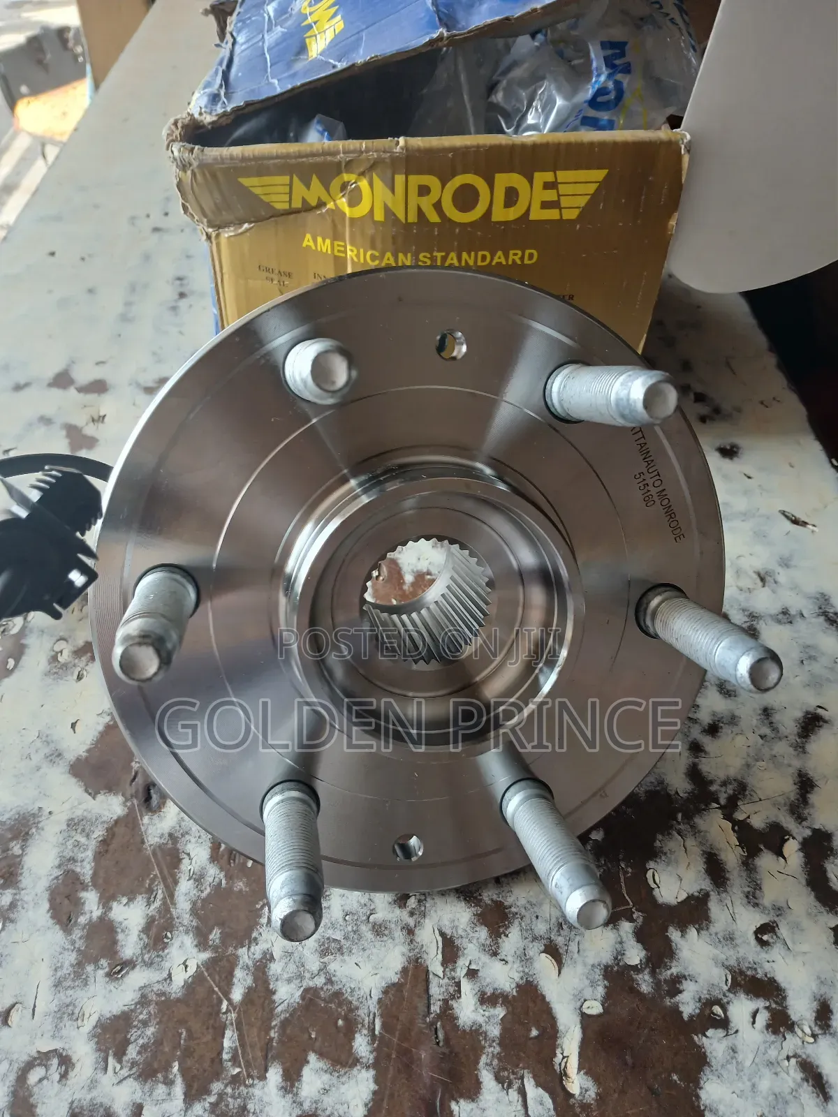 Escalade Front Hub 4×4 018-2020 (1pc)