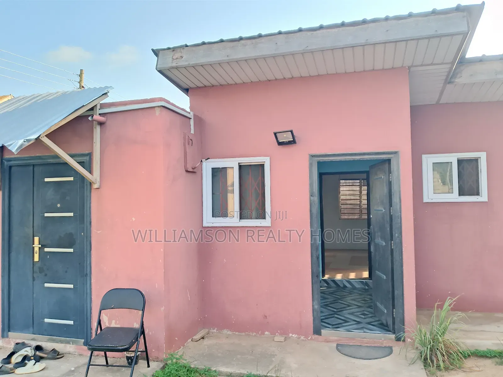 1bdrm Apartment in Community 17 Area, Spintex for rent