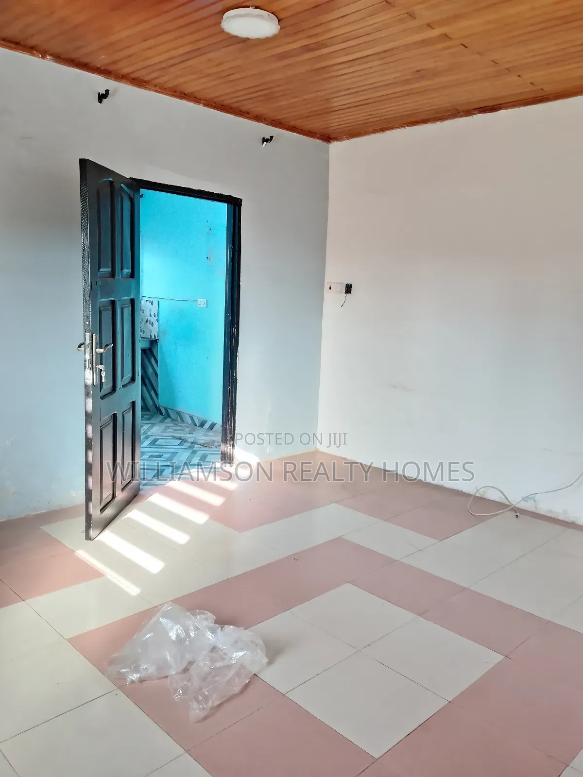 1bdrm Apartment in Community 17 Area, Spintex for rent