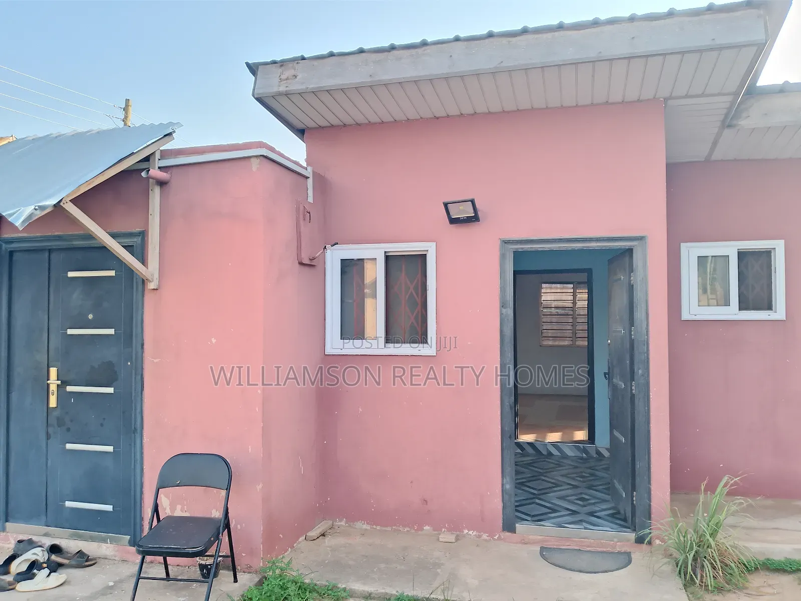 1bdrm Apartment in Community 17 Area, Spintex for rent