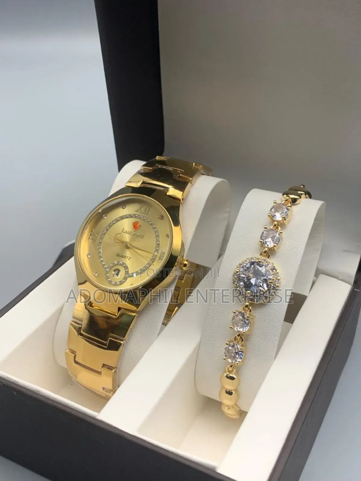 Lookworld Ladies Watch and Bracelet