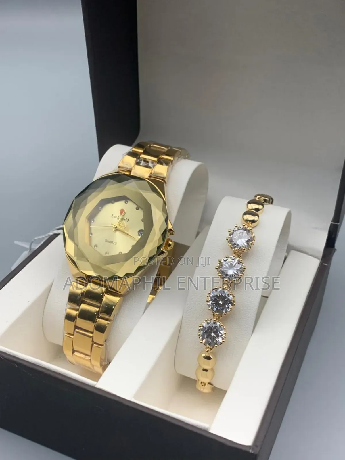 Lookworld Ladies Watch and Bracelet