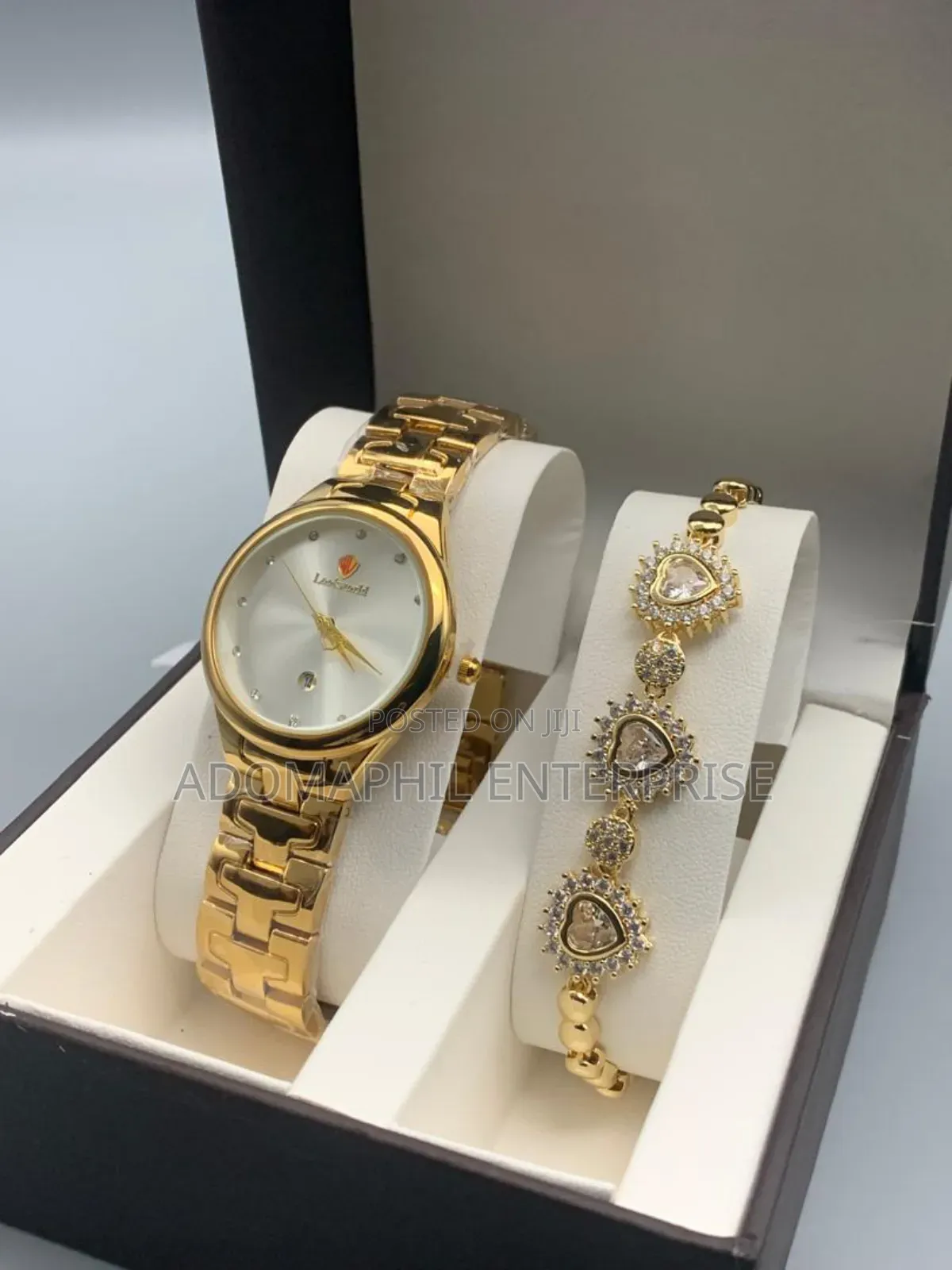 Lookworld Ladies Watch and Bracelet