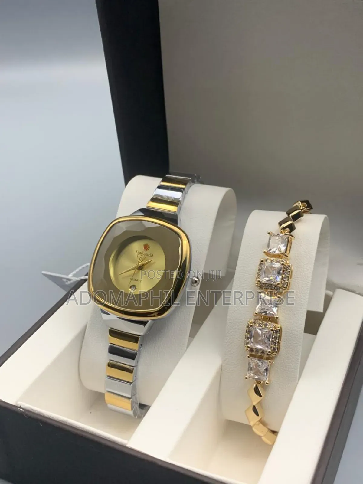Lookworld Ladies Watch and Bracelet