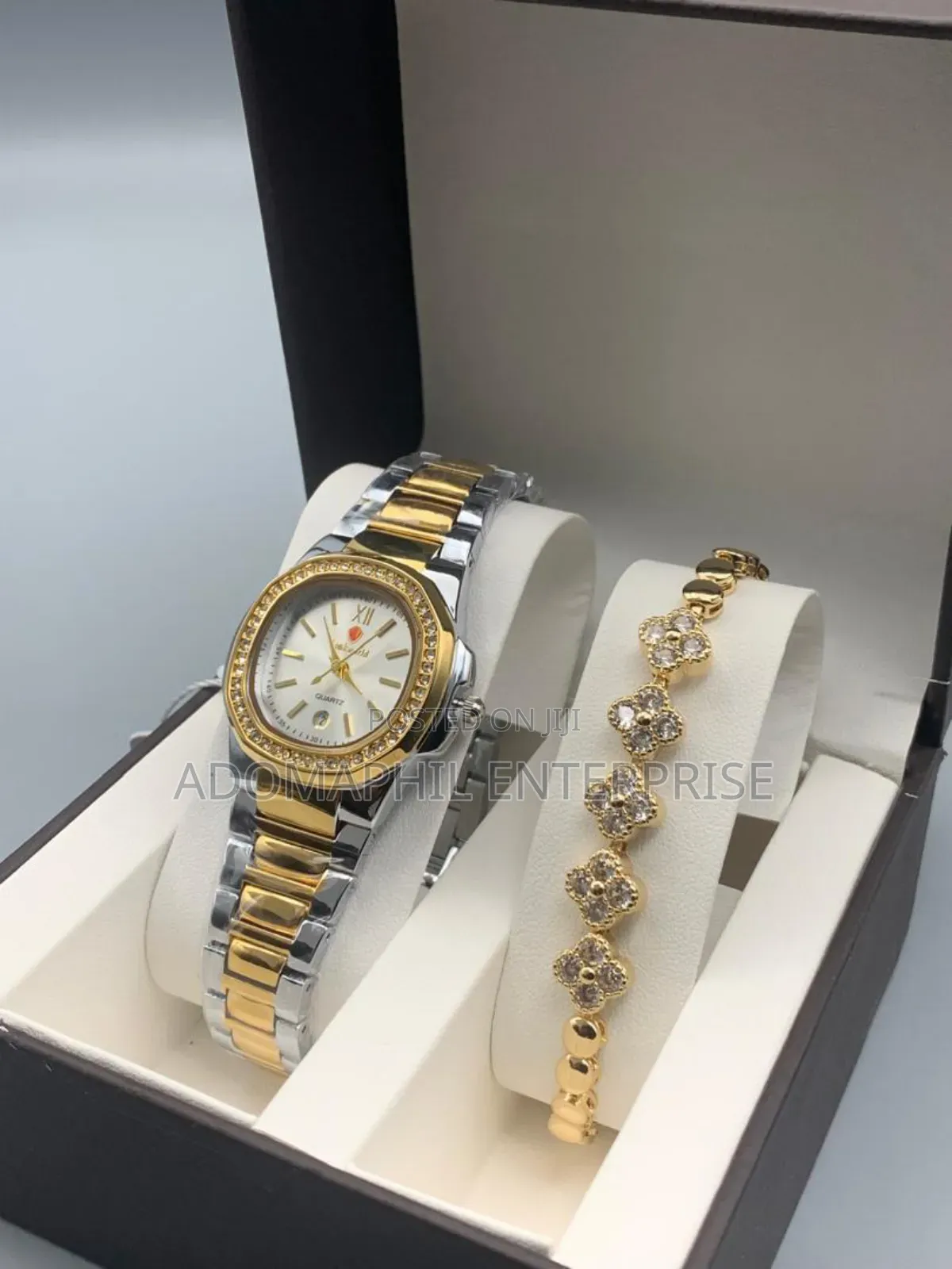 Lookworld Ladies Watch and Bracelet