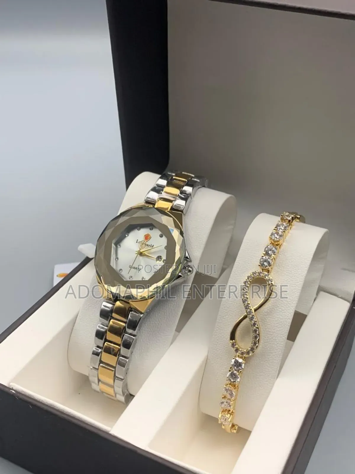 Lookworld Ladies Watch and Bracelet