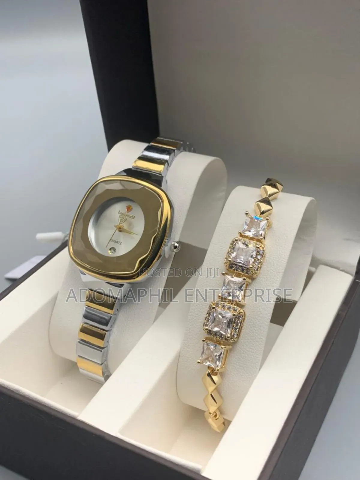 Lookworld Ladies Watch and Bracelet