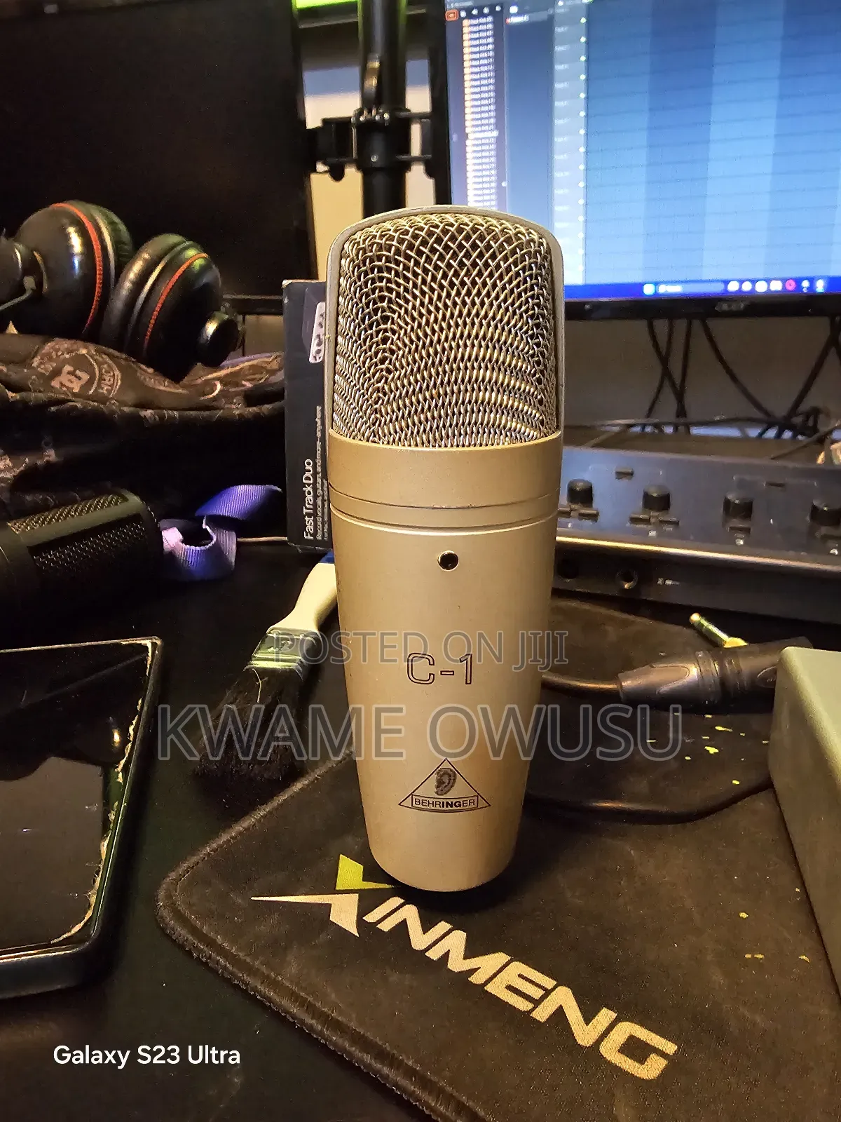 Behringer C-1 Studio Microphone XLR