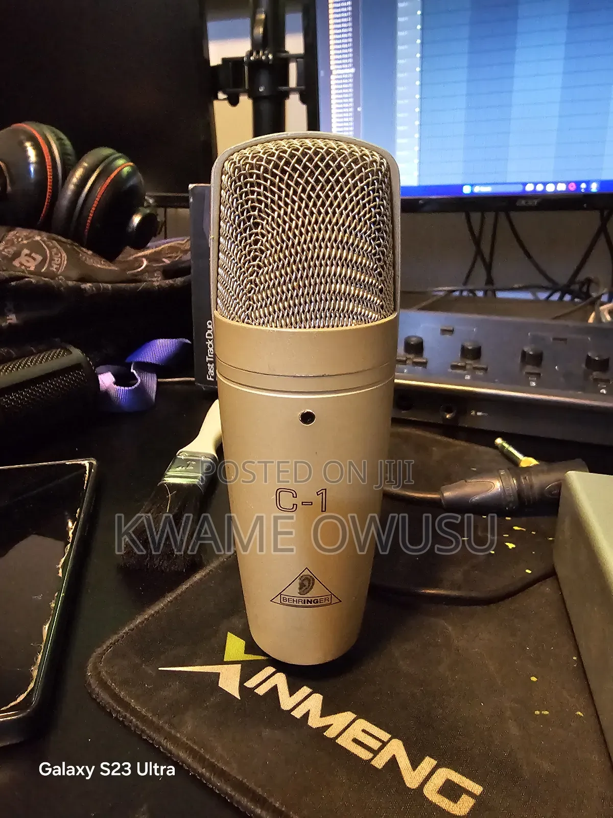 Behringer C-1 Studio Microphone XLR