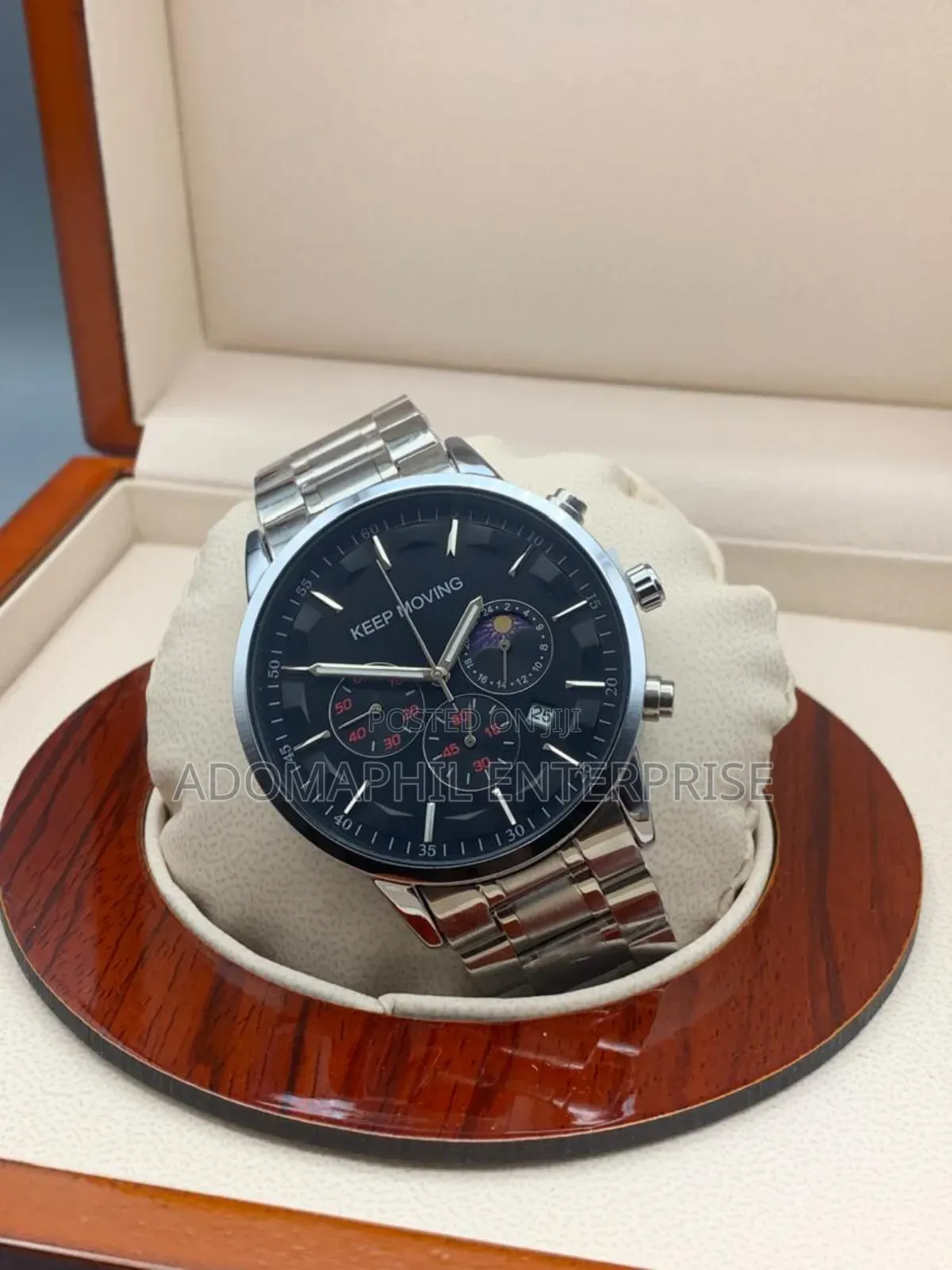 Chronograph Keep Moving Chain Watch