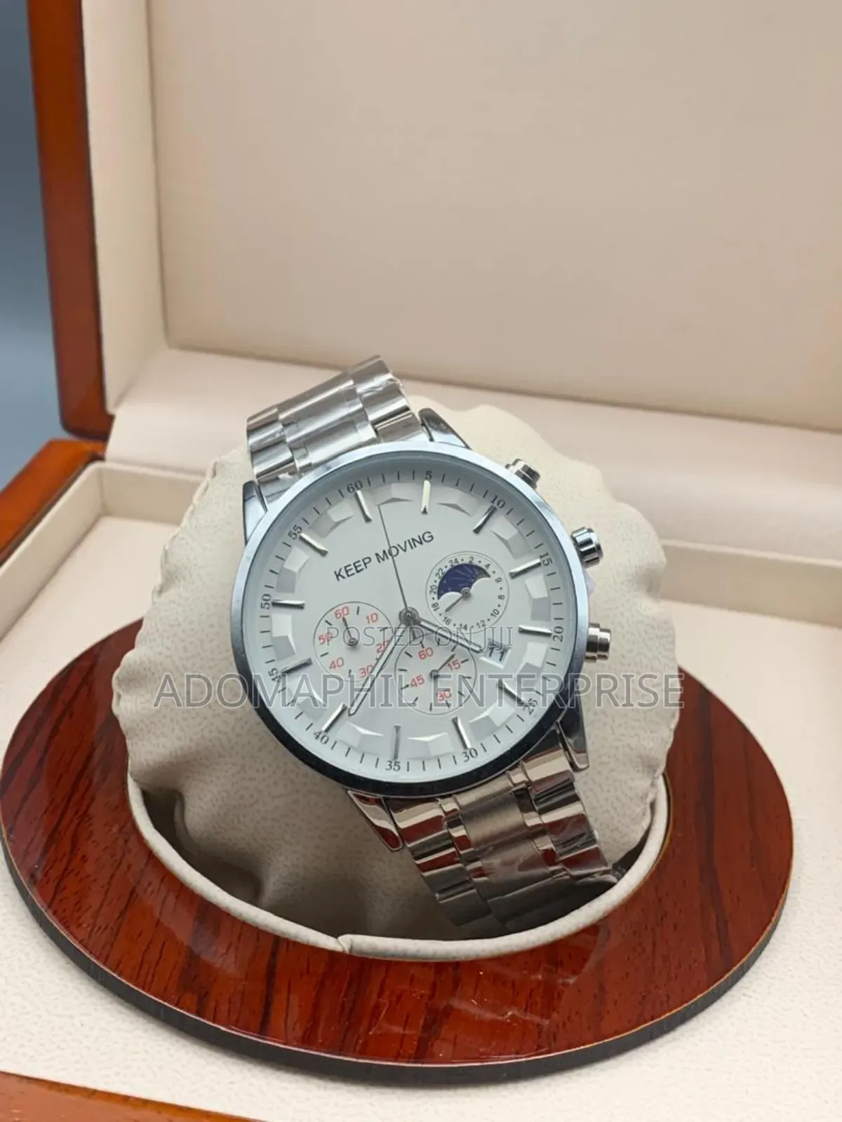 Chronograph Keep Moving Chain Watch