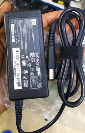 Hp 18.5v3.5a Big Pin Adapter