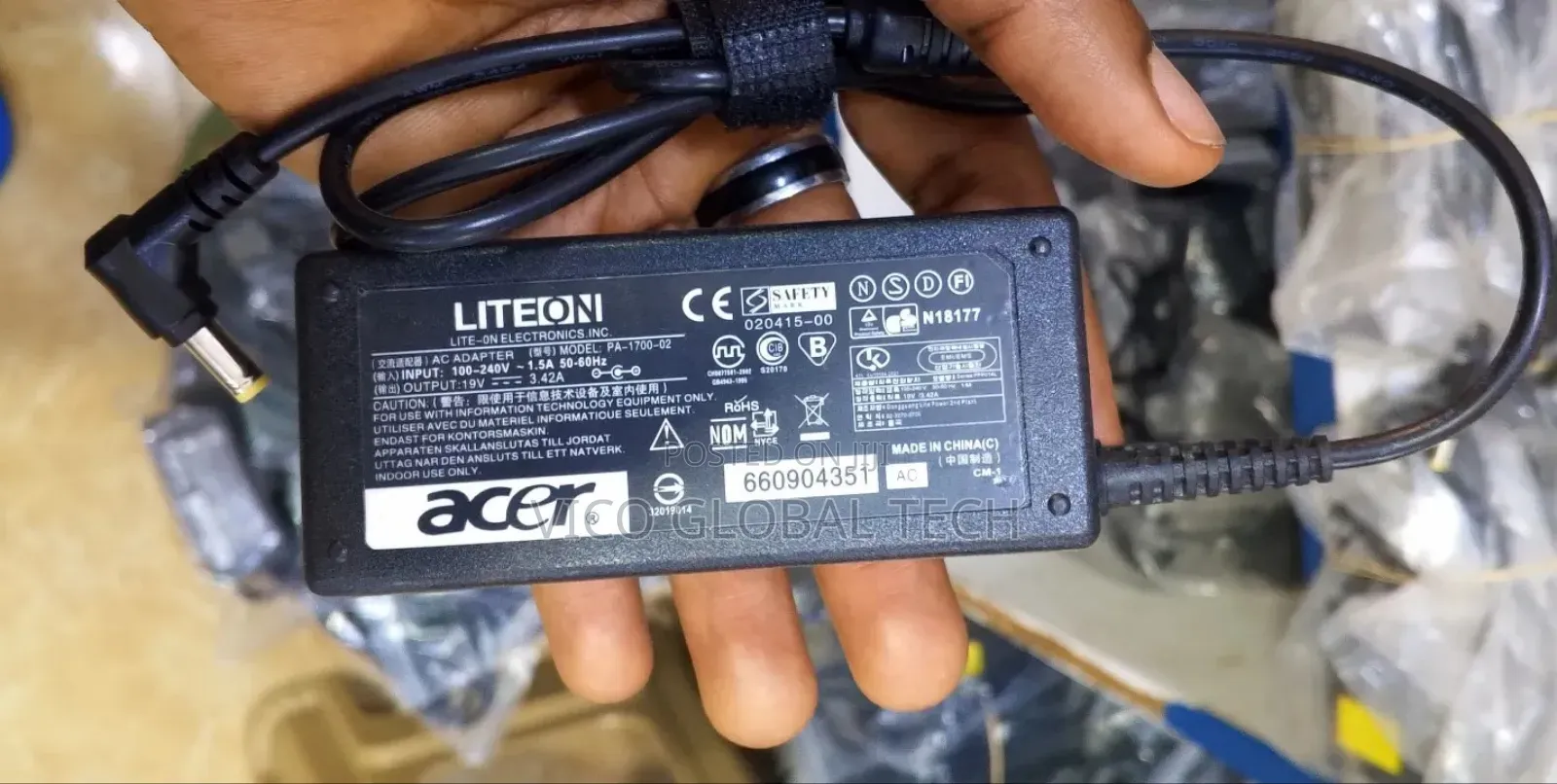 Acer 19v3.42a Adapter