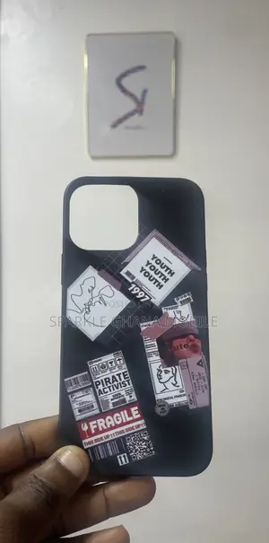 iPhone 13 Pro Max Laviz Case
