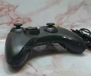 Xbox 360 Premium Wired Game Controller for PC and Console