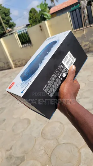 Photo - Legit Original JBL Charge 5 Bluetooth Speaker (Rechargeable)