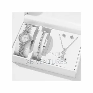 Elegant Silver Jewelry Set for Women