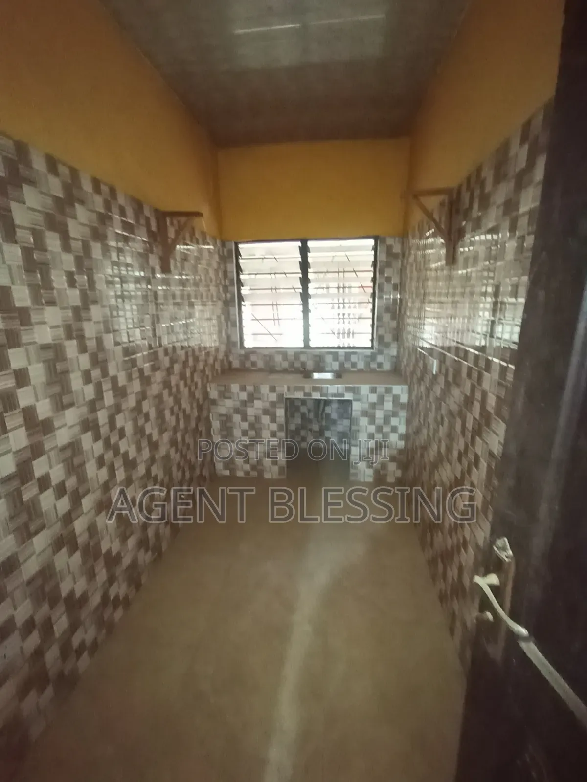 1bdrm Apartment in Gbetsile Samco, Tema Metropolitan for rent