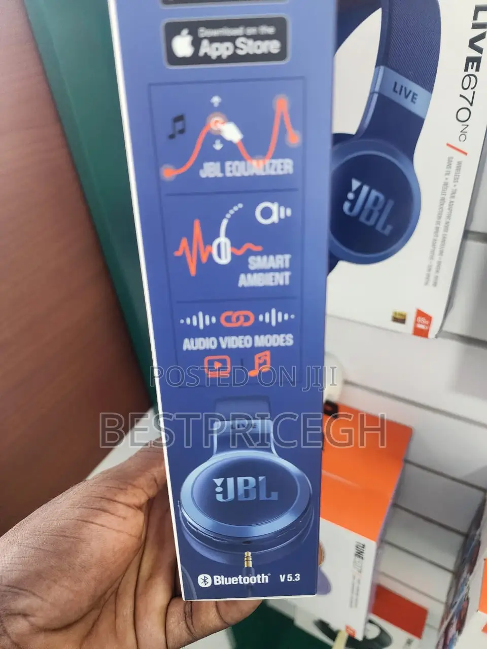 JBL Live 670nc