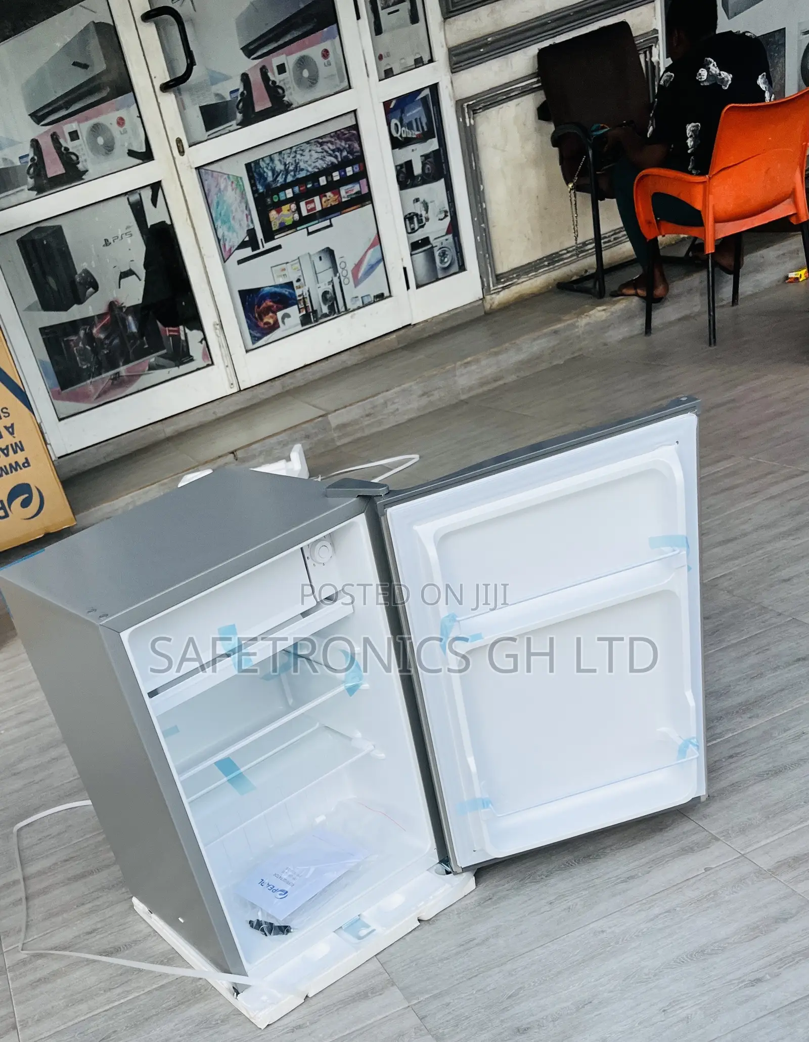 Fast Chilling 70l Singledoor Pearl Grey Best Freezer
