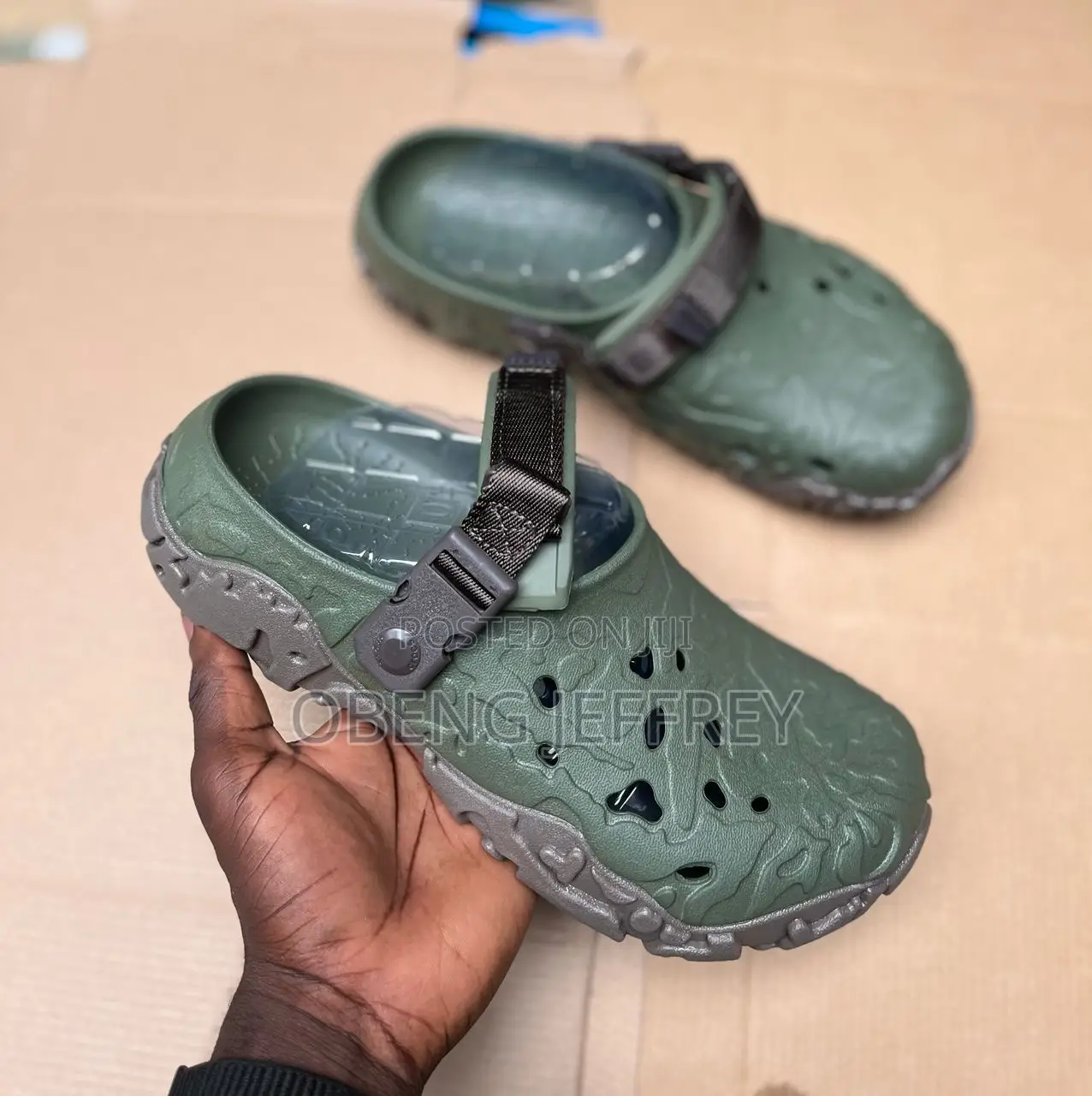 Original Crocs Terrain Atlas in Colours
