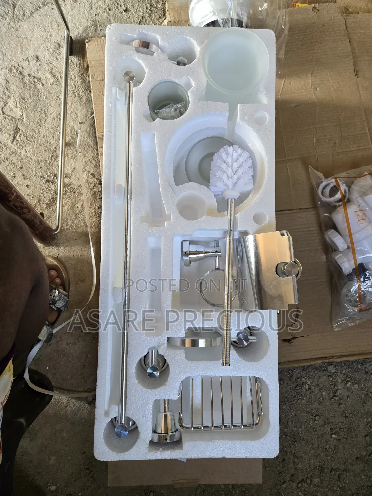 Bathroom Accessories Set