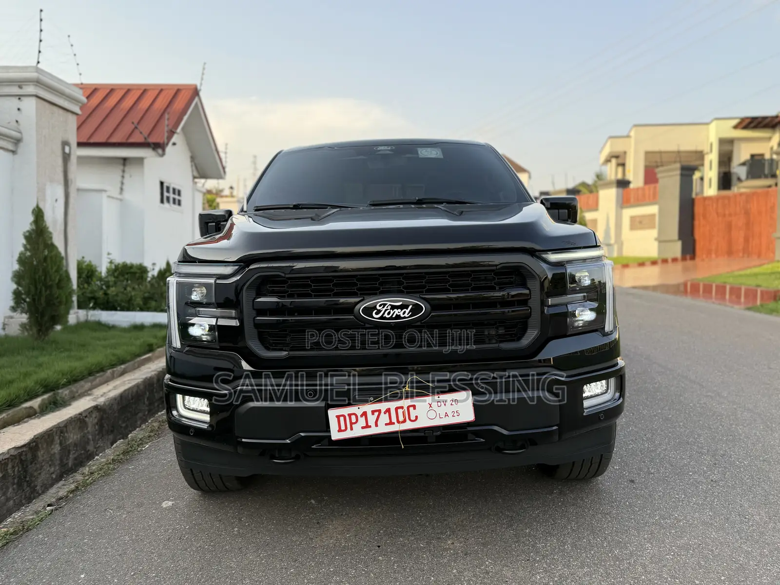 Ford F-150 LARIAT 2024 Black