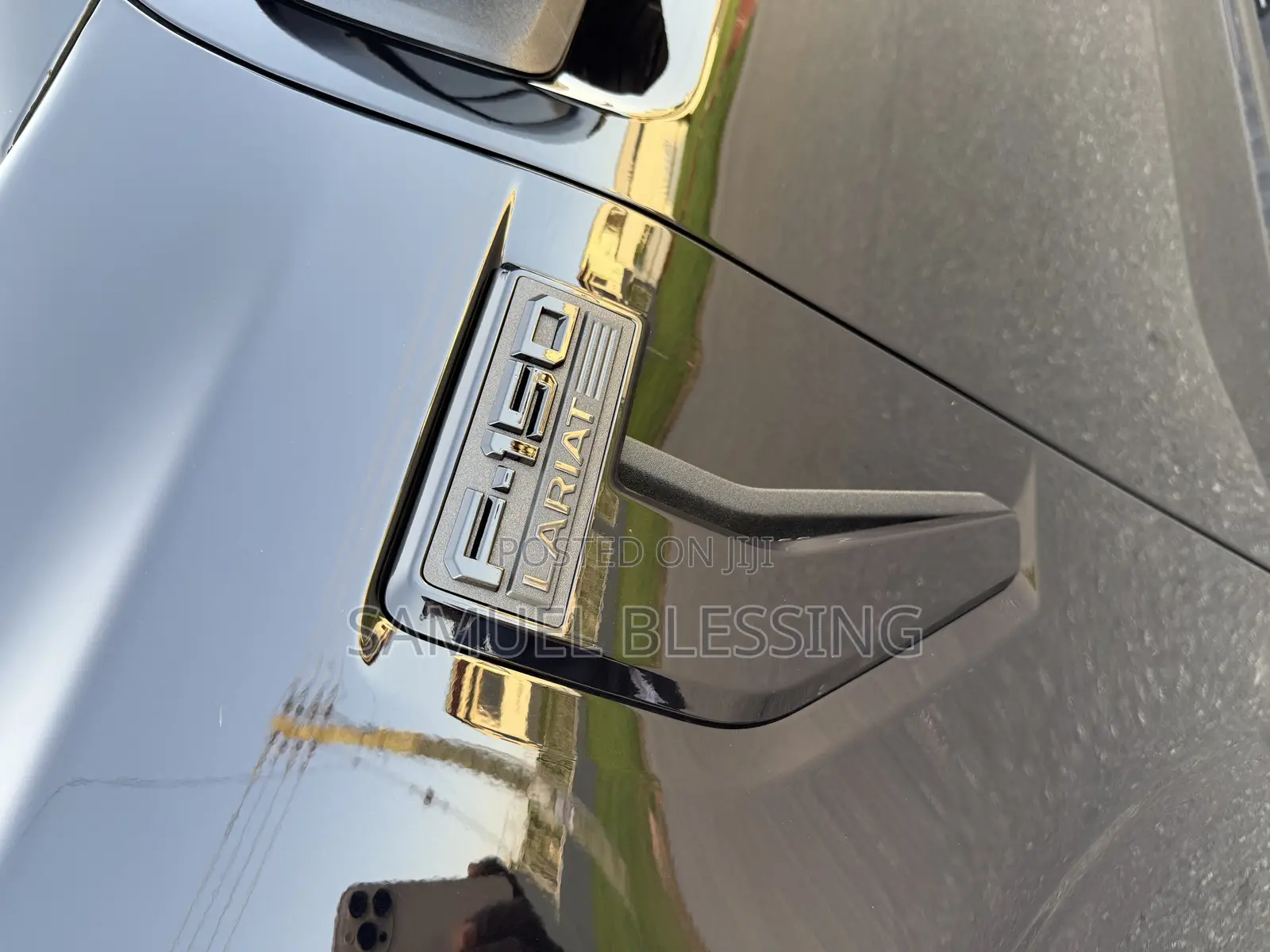 Ford F-150 LARIAT 2024 Black