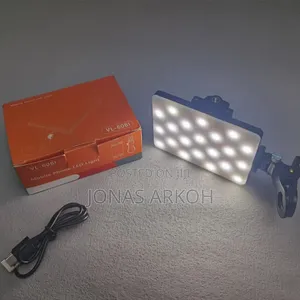 Photo - Brighten Your Glow With This Selfie Led Light