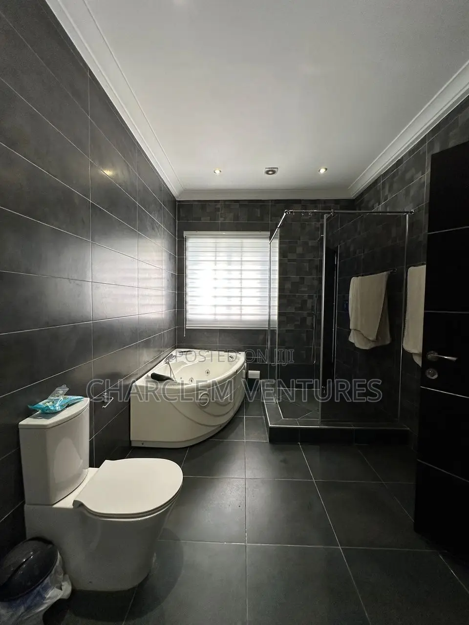 5bdrm House in Charclem Ventures, East Legon for sale