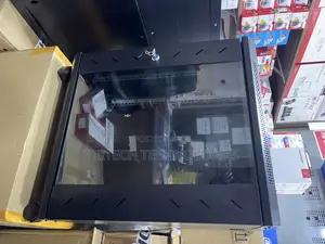Hikview 12u Cabinet 530x400x200 Complete ++ Fan, Tral ++ Pdu