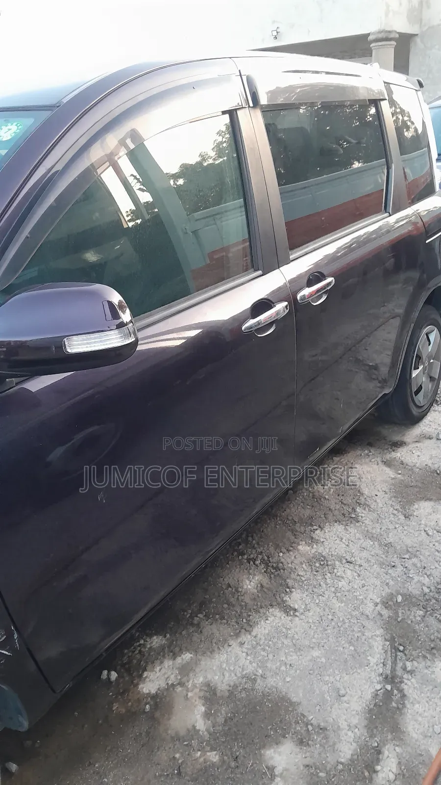 Toyota Sienta 1.5 FWD 2014 Purple