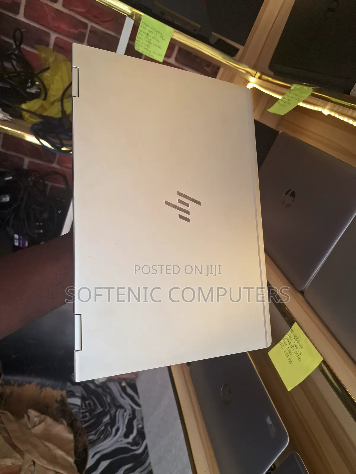 Laptop HP 14-Dq1025cl 8GB Intel Core I5 SSD 256GB