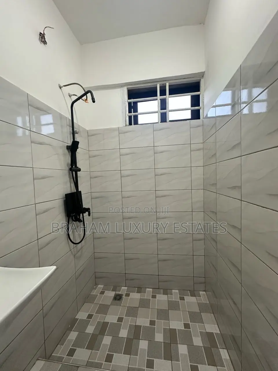 2bdrm Apartment in Braham Luxury, East Legon for rent