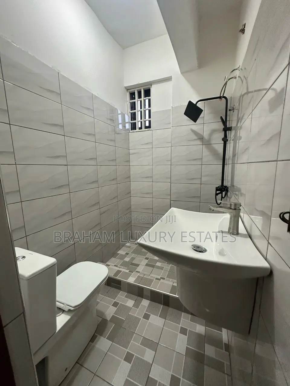 2bdrm Apartment in Braham Luxury, East Legon for rent