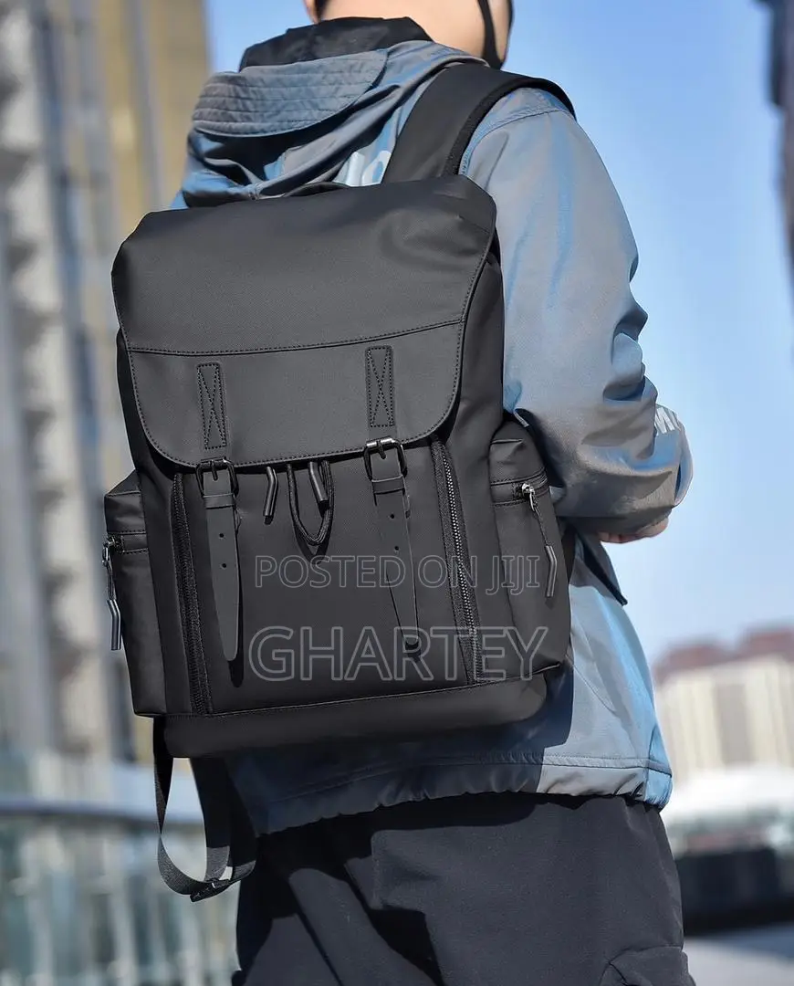 Leather Unisex Fashionable All Black Bagpack
