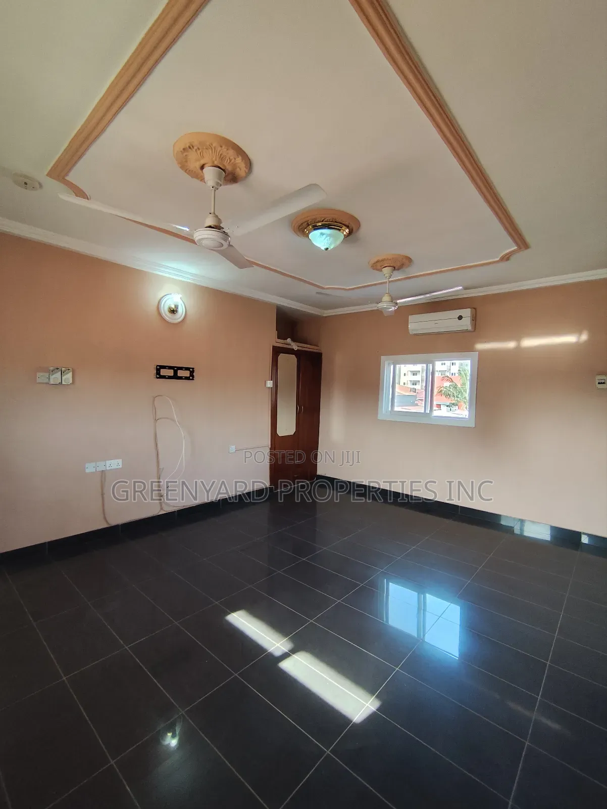 Furnished 8bdrm House in Ogbojo, East Legon for sale