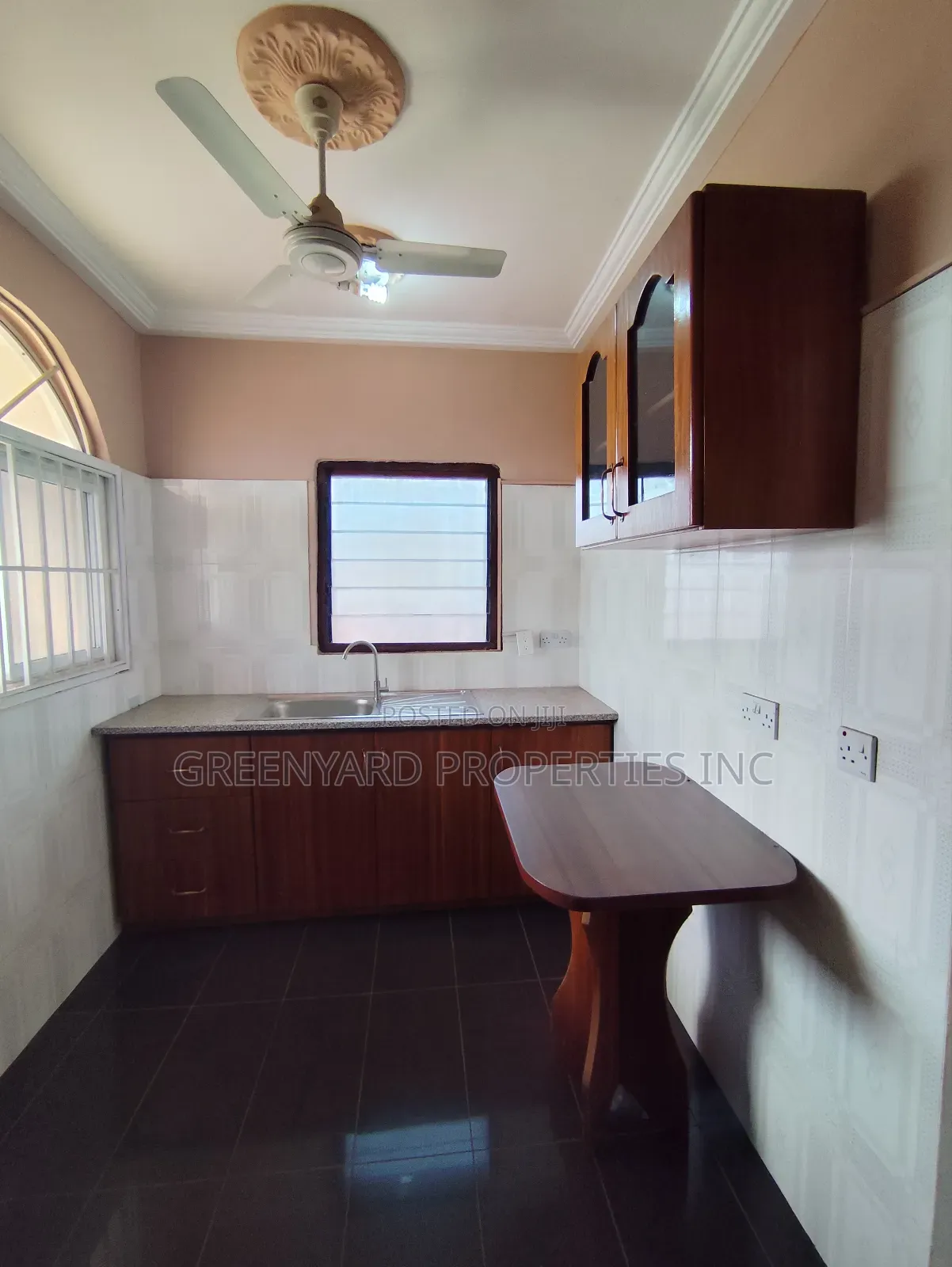 Furnished 8bdrm House in Ogbojo, East Legon for sale