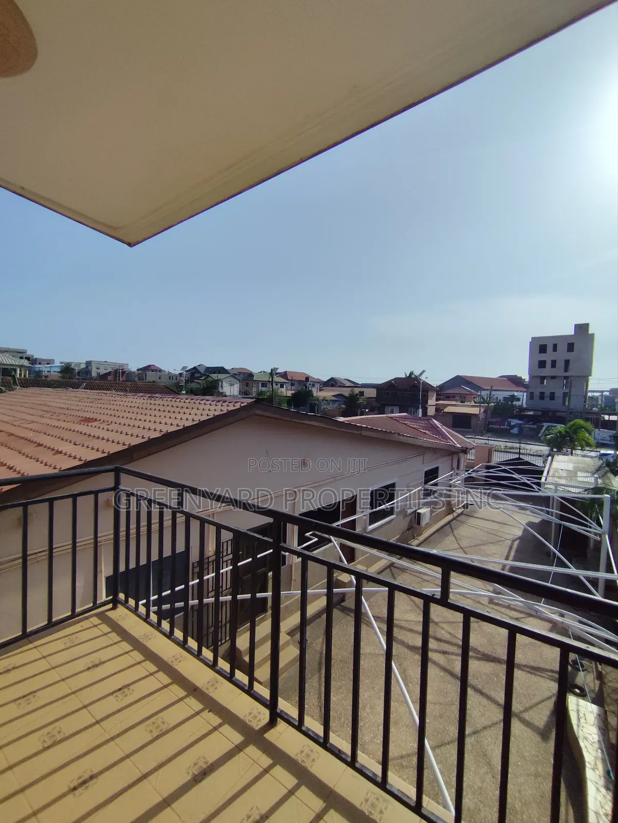Furnished 8bdrm House in Ogbojo, East Legon for sale