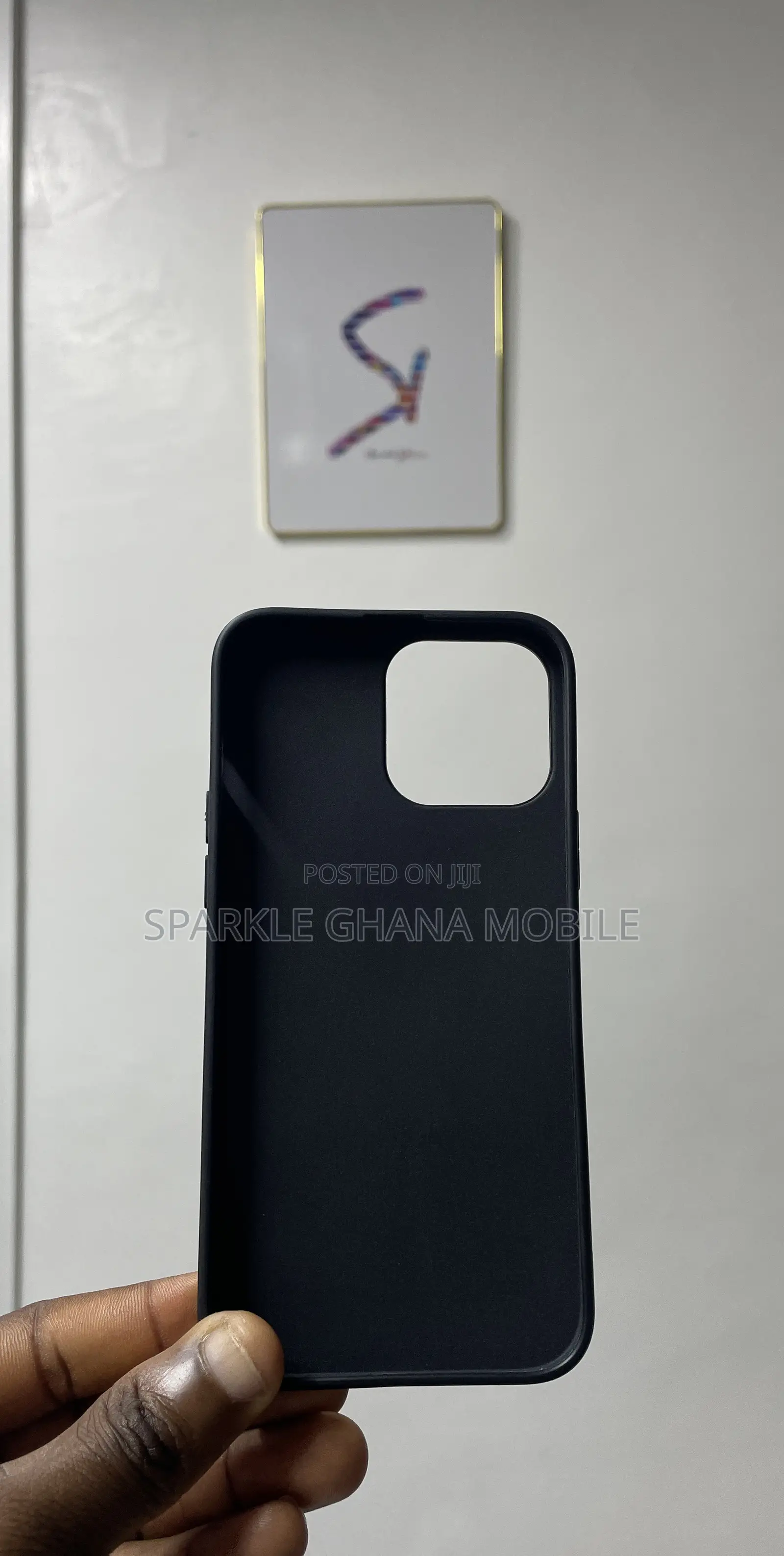 Apple iPhone 13 Pro Max Gold Heart Case